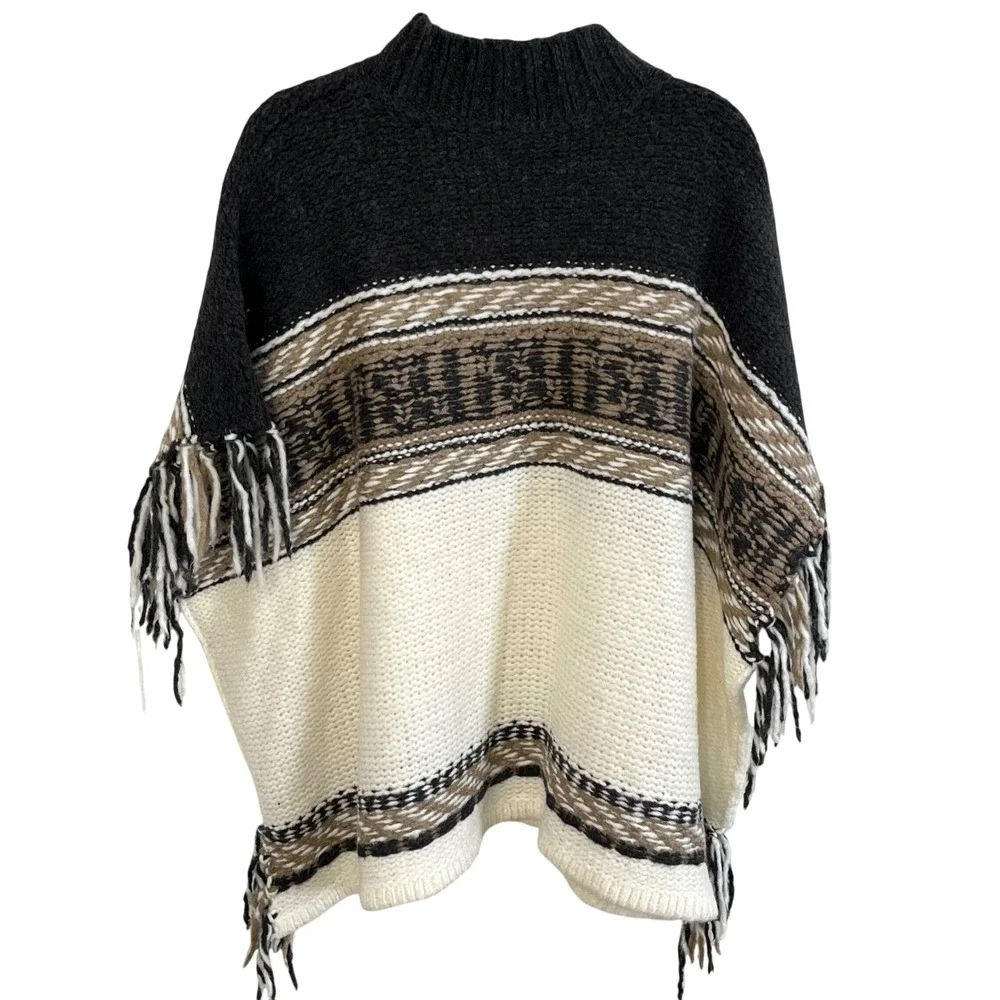 Free People Labyrinth‎ Poncho | Boho Knit Fringe Women's Size Large